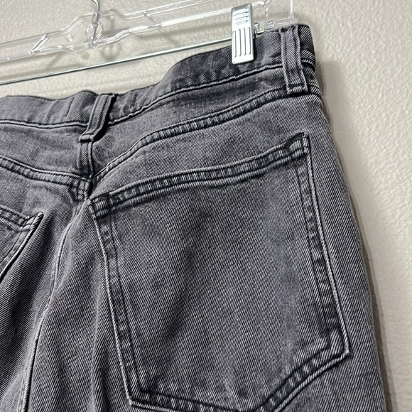 Abercrombie & Fitch Curve Love Ultra High Rise 90s Straight Jean - Picture 14 of 16